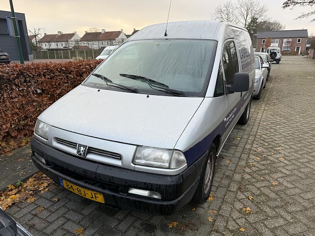 Peugeot expert 230c 2.0hdi 80 kw met kenteken 84-bj-jf - afbeelding 5 van  12