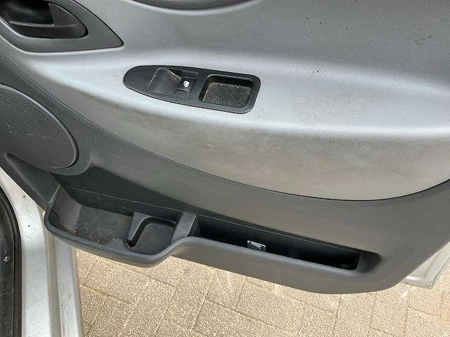 Peugeot expert bedrijfswagen - afbeelding 6 van  12