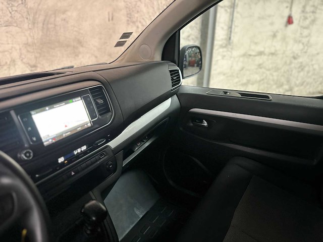 Peugeot expert traveller 1.5 9-persoons 120pk 2019 - afbeelding 14 van  44
