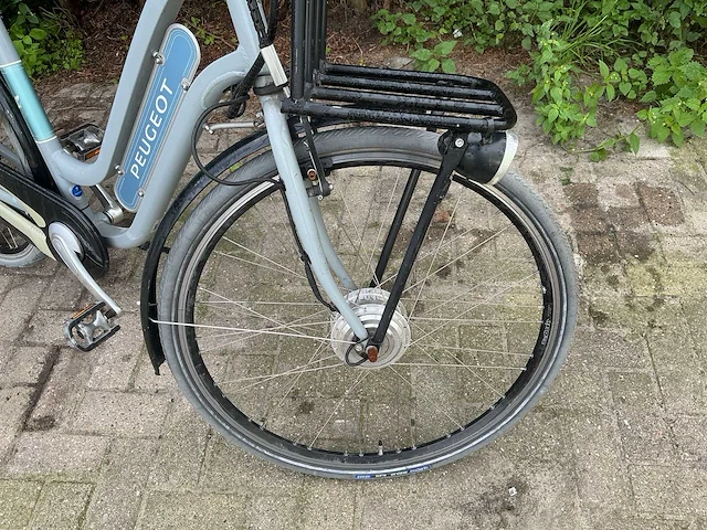 Peugeot hybrid elektrische damesfiets - afbeelding 11 van  14