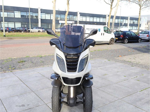 Peugeot metropolis rs automaat 2018, z-9-65-js - afbeelding 14 van  14