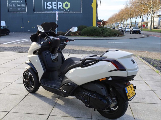 Peugeot metropolis rs automaat 2018, z-965-js - afbeelding 9 van  14