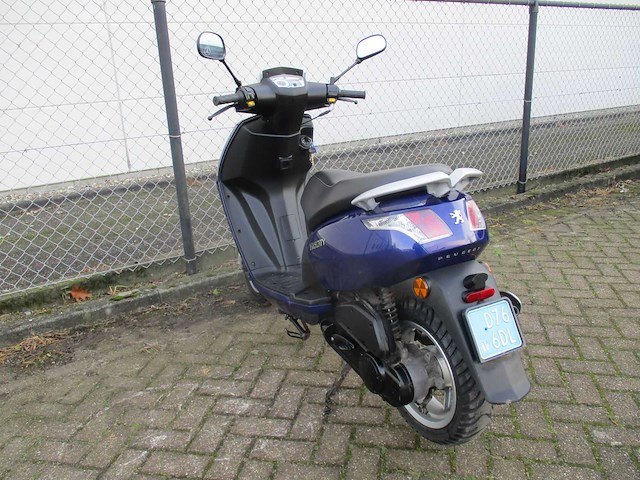 Peugeot new city - snorscooter - 2 takt! - scooter - afbeelding 2 van  11
