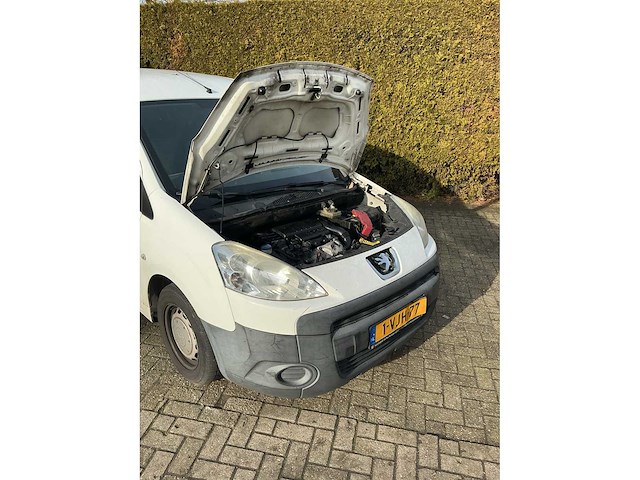 Peugeot partner 1-vjh-77 - afbeelding 18 van  28