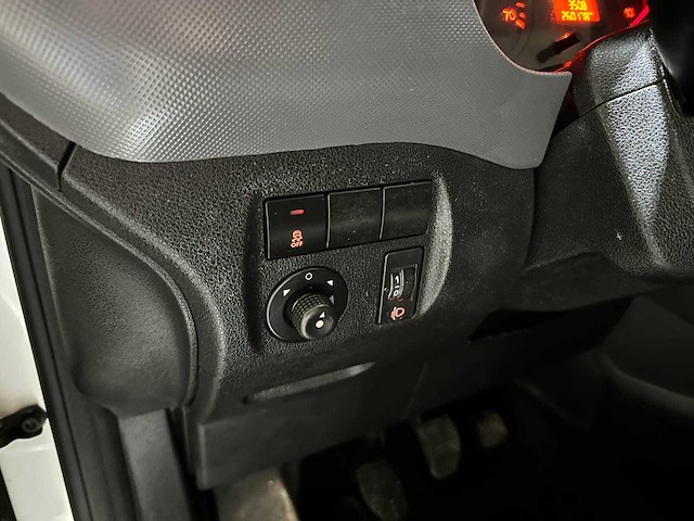 Peugeot partner 120 1.6 bluehdi 75 l1 profit+ 75pk 2018 (origineel-nl) bedrijfswagen, v-278-rk - afbeelding 5 van  19