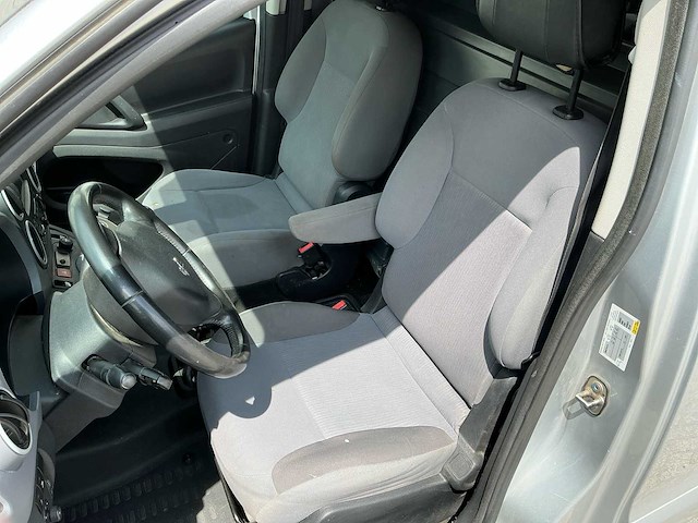Peugeot partner 120 1.6 hdi l1 prem. bedrijfswagen - afbeelding 11 van  28