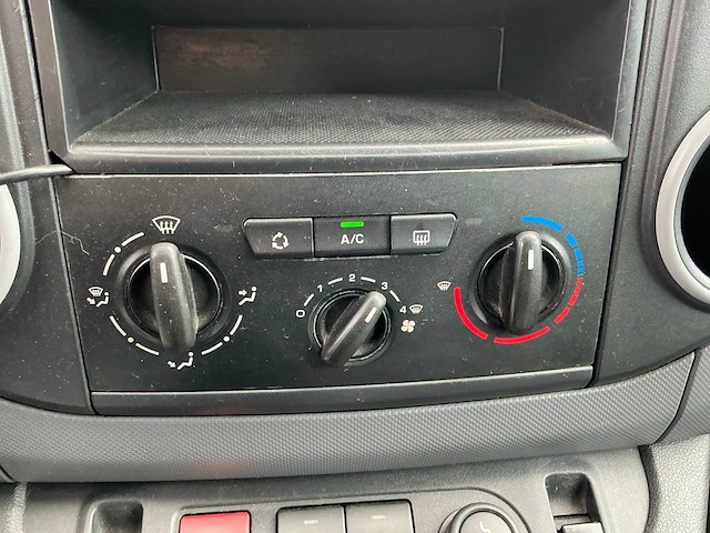 Peugeot partner 122 1.6ehdi l2xt pr+ bedrijfswagen - afbeelding 10 van  21