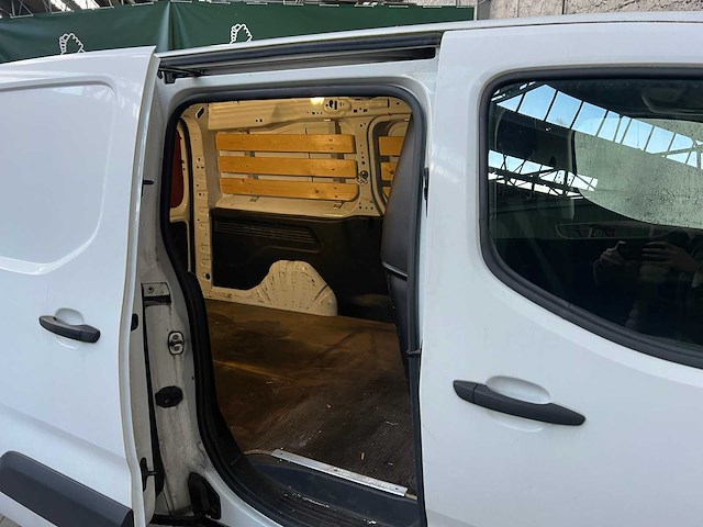 Peugeot partner 1.5 bl.hdi prem long 102 pk 2020 (origineel-nl+1e eigenaar), vfd-52-j - afbeelding 20 van  29