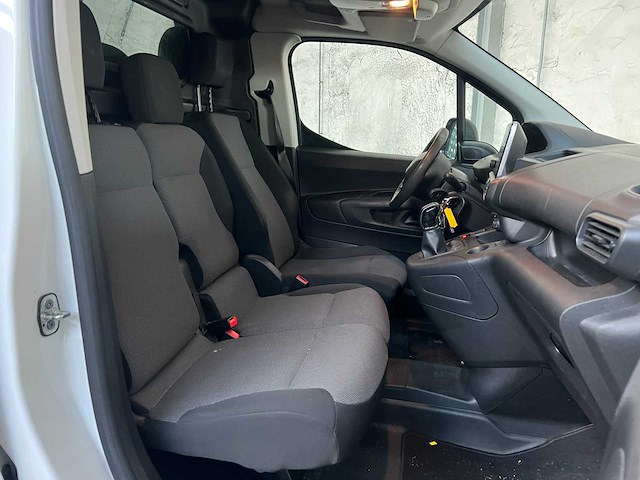 Peugeot partner 1.5 bl.hdi prem long 102 pk 2020 (origineel-nl+1e eigenaar), vfd-52-j - afbeelding 19 van  29