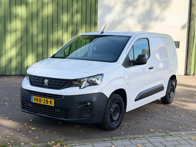 Peugeot partner 1.5 bluehdi premium , vkb-28-k - afbeelding 1 van  3