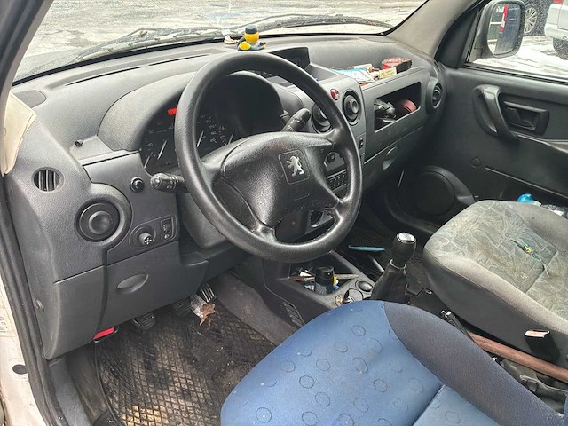 Peugeot partner 170c 1.9 d avantage bedrijfswagen - afbeelding 13 van  26