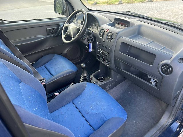 Peugeot partner 170c 2.0 hdi avant. , 30-bh-vs - afbeelding 7 van  15