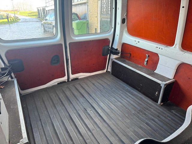Peugeot partner 190c 1.6 hdi 91-vdx-1 - afbeelding 4 van  14