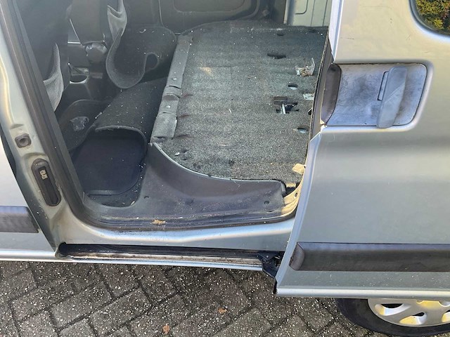 Peugeot partner mpv 46-lh-tj - afbeelding 15 van  34