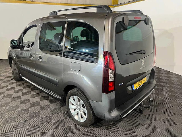 Peugeot partner tepee 1.2 puretech allure, l-130-fk - afbeelding 18 van  20
