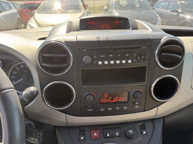 Peugeot partner tepee outdoor partner tepee outdoor 1.6 e-hdi outdoor stt 92, 2013 - afbeelding 3 van  31