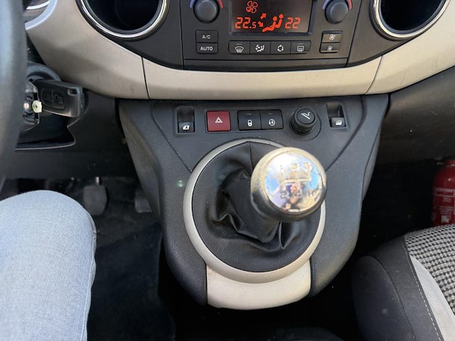 Peugeot partner tepee outdoor partner tepee outdoor 1.6 e-hdi outdoor stt 92, 2013 - afbeelding 4 van  31