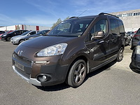 Peugeot partner tepee outdoor partner tepee outdoor 1.6 e-hdi outdoor stt 92, 2013 - afbeelding 1 van  31