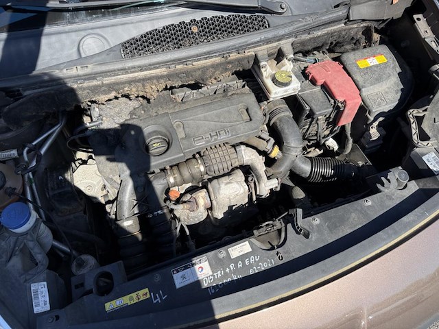 Peugeot partner tepee outdoor partner tepee outdoor 1.6 e-hdi outdoor stt 92, 2013 - afbeelding 19 van  31