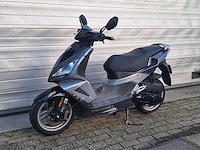 Peugeot speedfight 3 25km snorscooter 2takt
