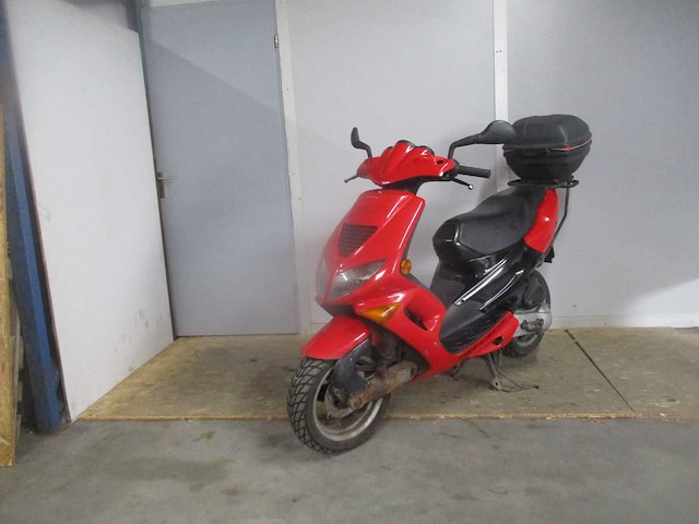 Peugeot speedfight i liquid cooled - bromscooter - 2 takt oldtimer - scooter - afbeelding 4 van  11