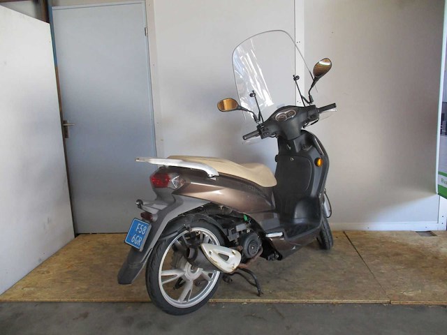 Peugeot tweet - snorscooter - scooter - afbeelding 4 van  5
