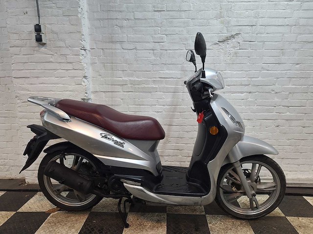 Peugeot tweet 25 km snorscooter 4takt - afbeelding 6 van  7