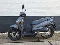 Peugeot tweet rs 45km 4t bromscooter