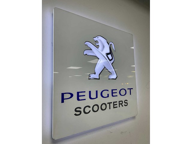 Peugeot verlicht “logo“ wandbord - afbeelding 4 van  4