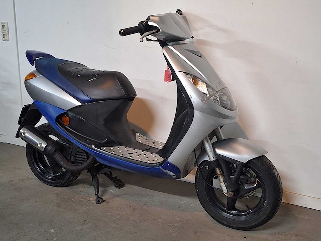 Peugeot vivacity 25 km snorscooter 2takt - afbeelding 7 van  7