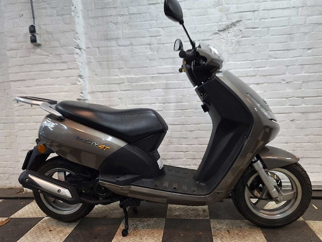 Peugeot vivacity 25 km snorscooter 4takt - afbeelding 7 van  7