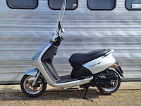 Peugeot vivacity 25 km snorscooter 4takt - afbeelding 1 van  7