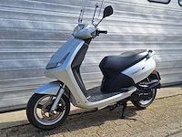 Peugeot vivacity 25 km snorscooter 4takt - afbeelding 2 van  7