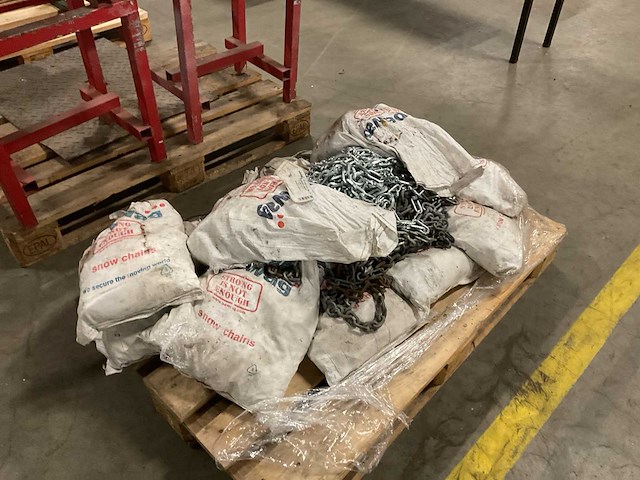 Pewag partij sneeuwkettingen - afbeelding 4 van  4