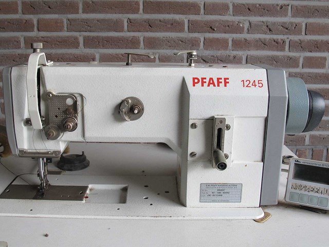 Pfaff - 1245 - industriële naaimachine - afbeelding 12 van  17