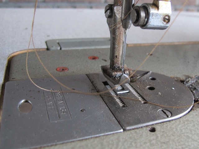 Pfaff - coffez 64628 - industriële naaimachine - afbeelding 4 van  17