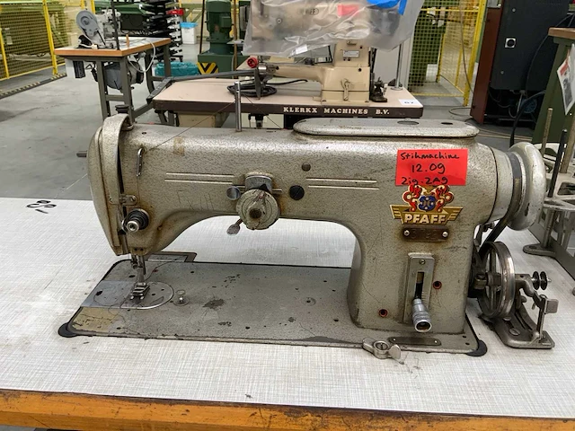 Pfaff 130 sierstikmachine - afbeelding 4 van  4