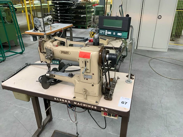 Pfaff 335-h3 stikmachine (vrije arm / cilinderarm) - afbeelding 2 van  7