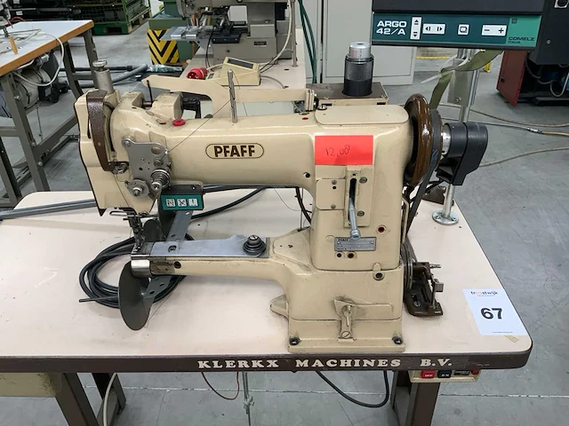 Pfaff 335-h3 stikmachine (vrije arm / cilinderarm) - afbeelding 3 van  7