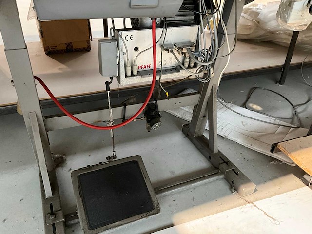 Pfaff 901-1425 naaimachine - afbeelding 4 van  6