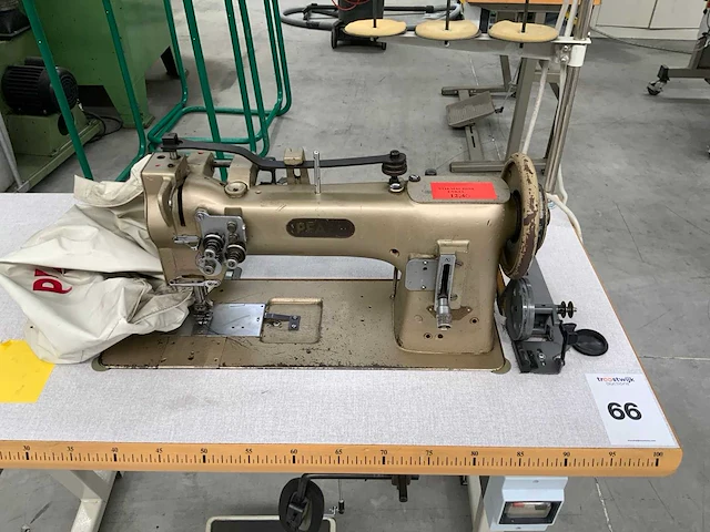 Pfaff stikmachine - afbeelding 3 van  6
