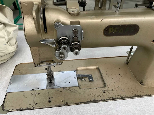 Pfaff stikmachine - afbeelding 6 van  6