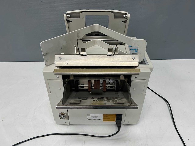 Pfe - e1042aa - minimailer 2+ - vouwmachine - afbeelding 10 van  10