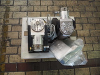Pfeiffer - tmh 071-010-005 px - turbo vacuum pomp (2x) met controller - afbeelding 2 van  8