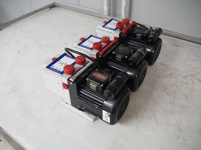 Pfeiffer vacuum - afbeelding 1 van  7