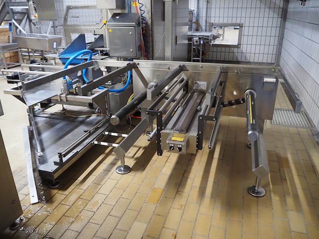 Pfm - afbeelding 19 van  21