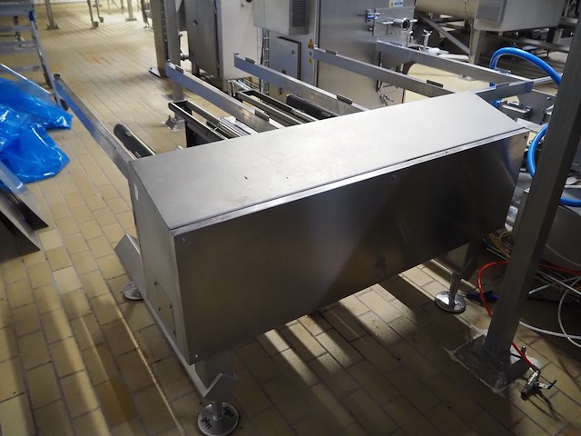 Pfm - afbeelding 20 van  21