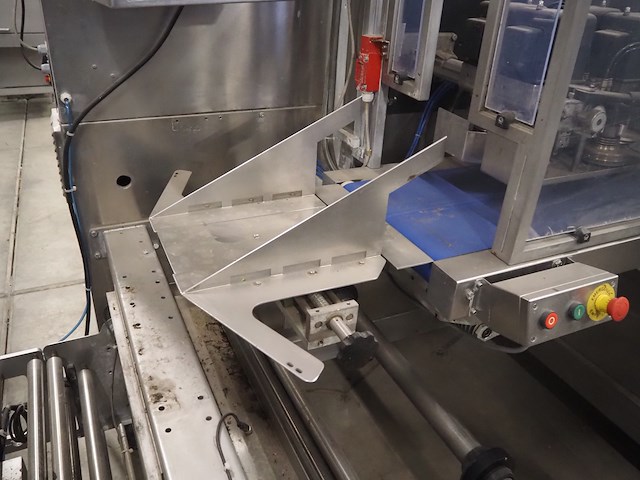 Pfm - afbeelding 18 van  22