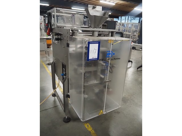 Pfm - afbeelding 1 van  32