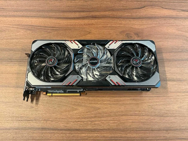 Phantom gaming rx6800xt (16gb) grafische kaart - afbeelding 1 van  4